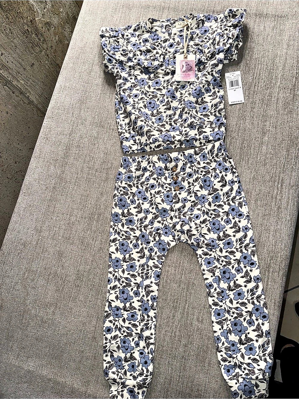 NWT Jessica Simpson Girls 4T Dusty Blue Floral 2 Piece Outfit Set